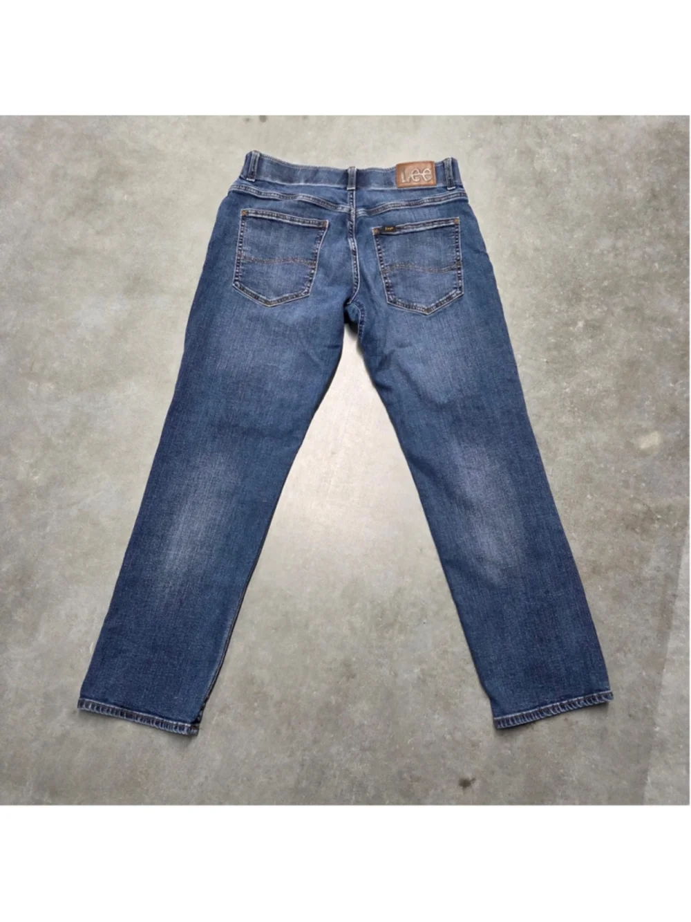 Lee Men's Classic Straight Jeans Size Waist 33x30